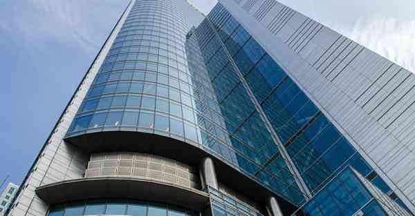 COZMO二代智能机器人：科技与娱乐的完美结合