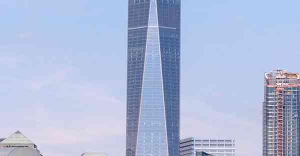 人工智能机器人李维克