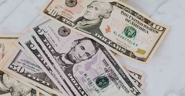 菜鸟智能送件机器人