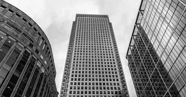 智能机器人经纪人