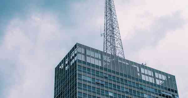 大数据包含设备数据的行业文章