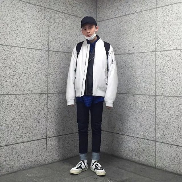 司马艺仁艳